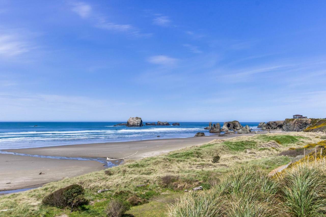 Spindrift Oceanfront Home Bandon Exterior photo